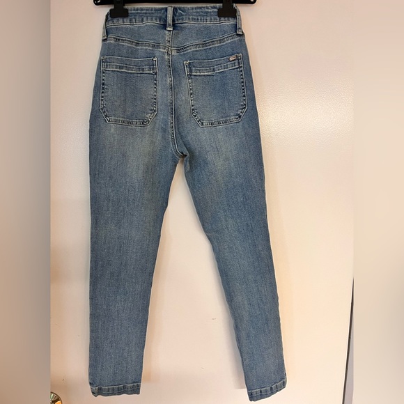 A2 Jeans by S.A Jeans. Size 1 - Picture 2 of 4